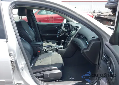 2015 Chevrolet Malibu 2Lt z USA, uszkodzony, nr VIN 1G11D5SL5FF323844